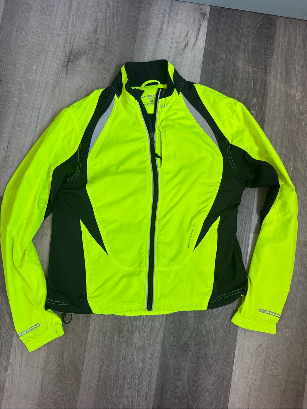 Brooks Jacket Neon Reflective Small